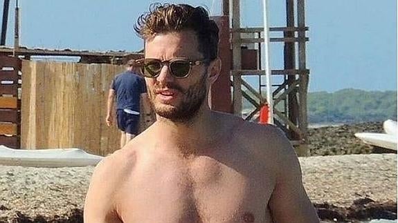 Jamie Dornan, de 50 sombras de Grey gana músculos