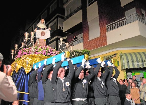 Brillante Martes Santo