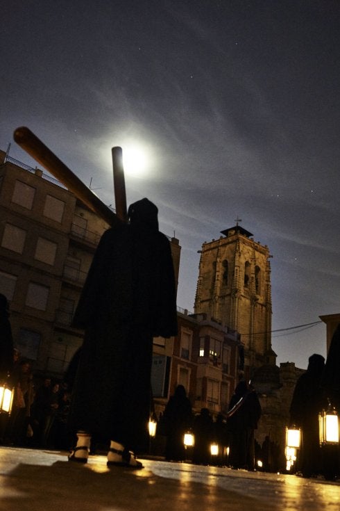 Estaciones hacia la noche más larga