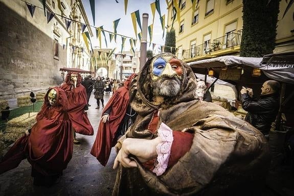Festividades opta por aplazar sin fecha el Mercado Medieval ante la falta de ofertas