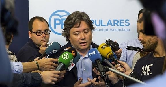 El PP valenciano sigue adelante con la expulsión de los nueve concejales