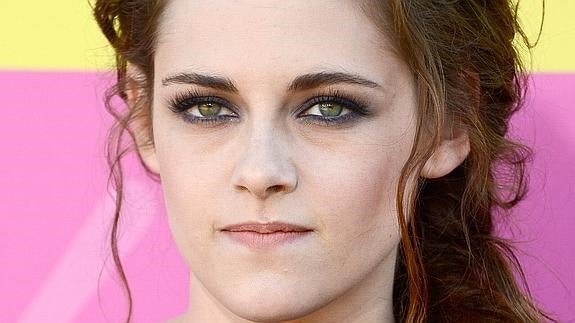 Kristen Stewart sale con la exnovia de Robert Pattinson