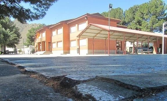 El PSOE pide otra línea de Primaria para el colegio Virgen de las Virtudes