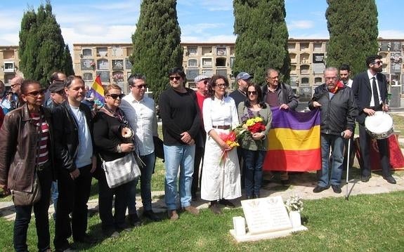 El Ayuntamiento se une a la Comisión Cívica en el acto de tributo a Miguel Hernández