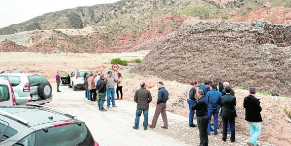 La Comunitat y Murcia colaboran para restablecer la legalidad en Abanilla