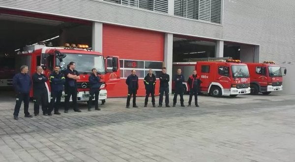 Bomberos de Alicante rinden homenaje al compañero fallecido en Oviedo