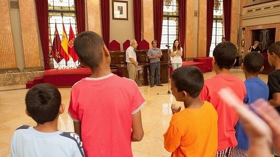 'Vacaciones en Paz' pide la colaboración de familias murcianas para acoger a menores