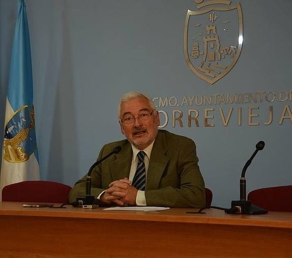 El Consistorio regulará los accesos al puerto para mejorar el tráfico rodado