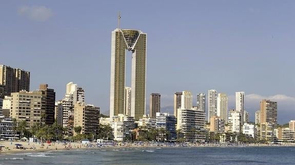 Benidorm registra una ocupación del 84,3 % en la primera quincena de abril