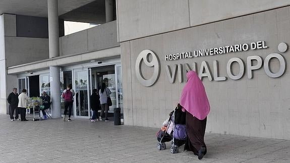 Los hospitales de Elche y Torrevieja crean aplicaciones móvil sobre embarazo