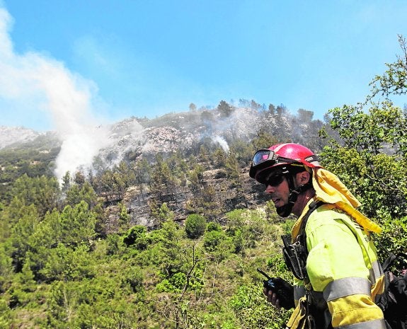 La superficie forestal arrasada por incendios en la Comunitat aumentó un 23% en el año 2015