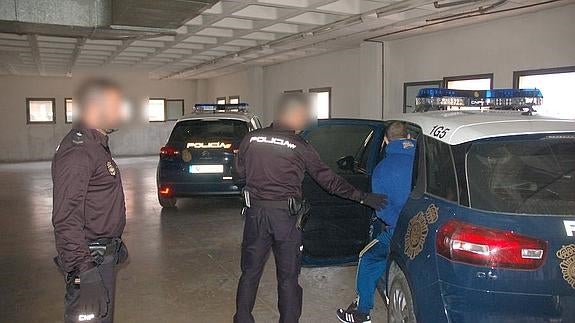 Un segundo detenido por el asalto a un camión con tabaco en Cox