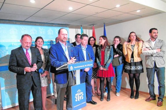 El PP aborda su primera remodelación del gobierno a los diez meses de coger el poder