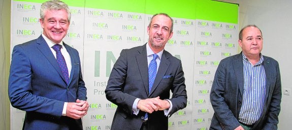 Ineca alerta de que la economía alicantina se frena y pide acabar con la polémica turística