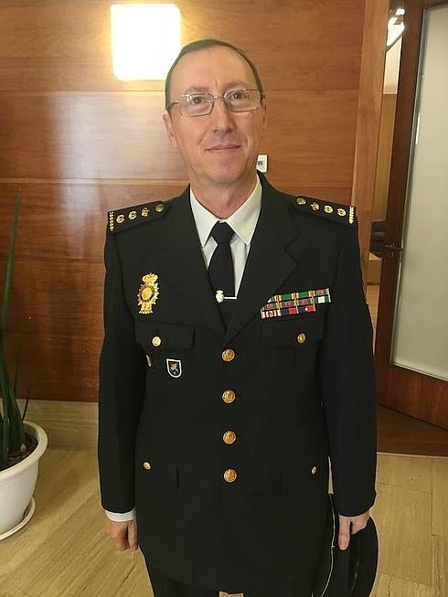 El nuevo comisario se plantea recuperar 40 plazas de agentes