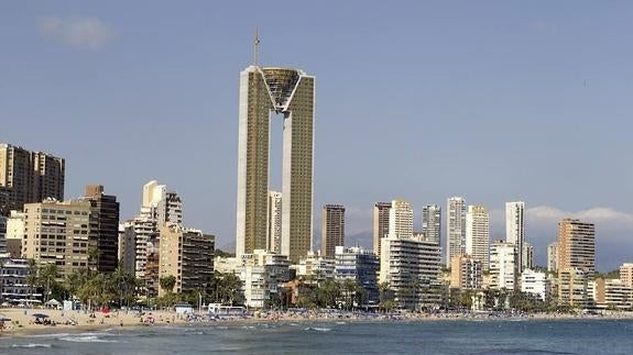 Benidorm cierra abril rozando una ocupación del 90%