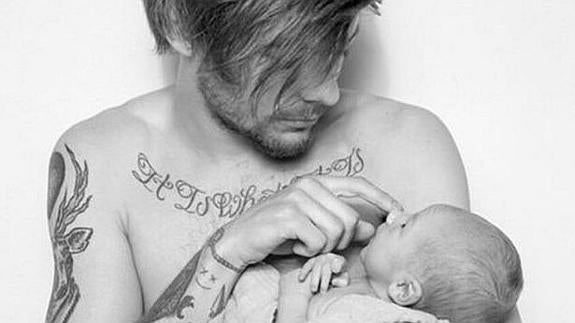 Louis Tomlinson, de One Direction, no aparece en el homenaje de Briana a Freddy