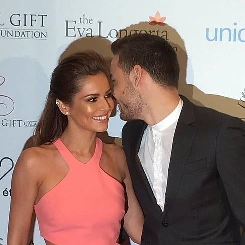 Liam Payne, de One Direction, y su novia lucen por primera vez en la alfombra roja