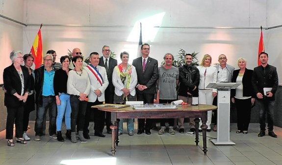 Hermanamiento con la ciudad francesa de Nebian