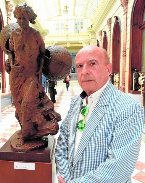 «Busco el dibujo en el aire»