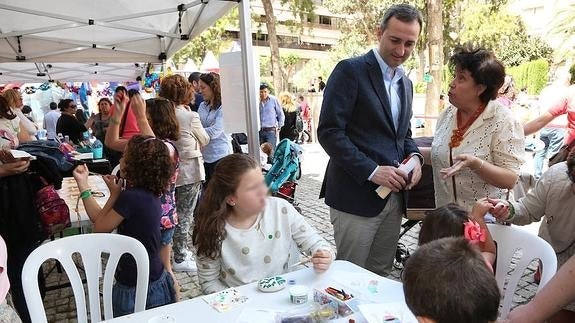 La Diputación redobla la presión al Consell para aprobar la Zona Franca