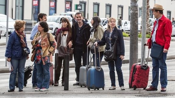 Transporte autoriza las lanzaderas del AVE desde Alicante a Benidorm