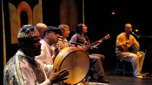 Mezcla de tradición y modernidad musical