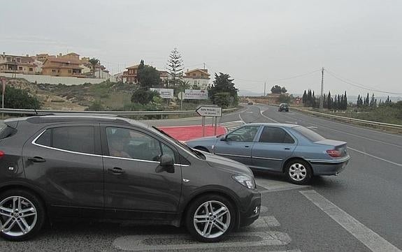 Urbanismo proyecta la mejora de la ronda oeste para el tráfico de la costa