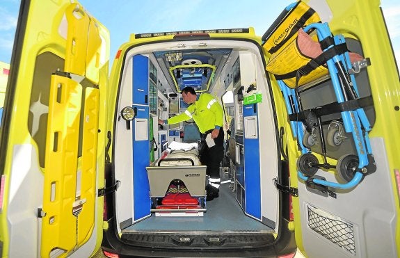Las nuevas ambulancias pesan más de lo previsto