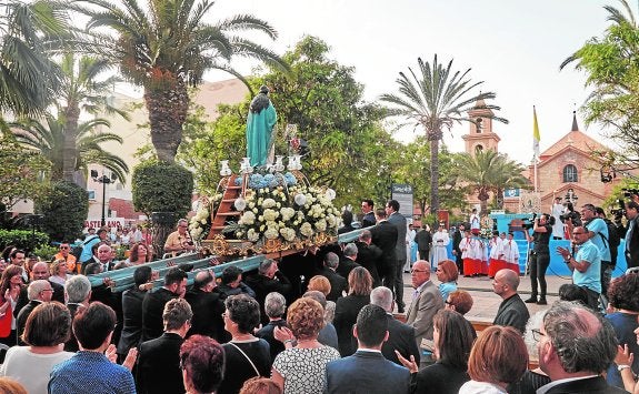 La ciudad aclama a su Purísima