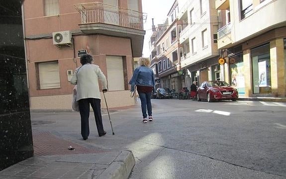 El Ayuntamiento aborda un plan para mejorar la accesibilidad en las calles