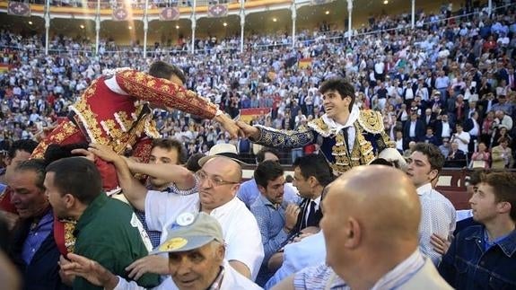 Manzanares y López Simón, doble Puerta Grande de distinto valor en Madrid