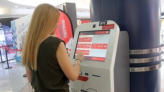 L’Aljub, pionero en la provincia al disponer de un cajero automático de Bitcoins