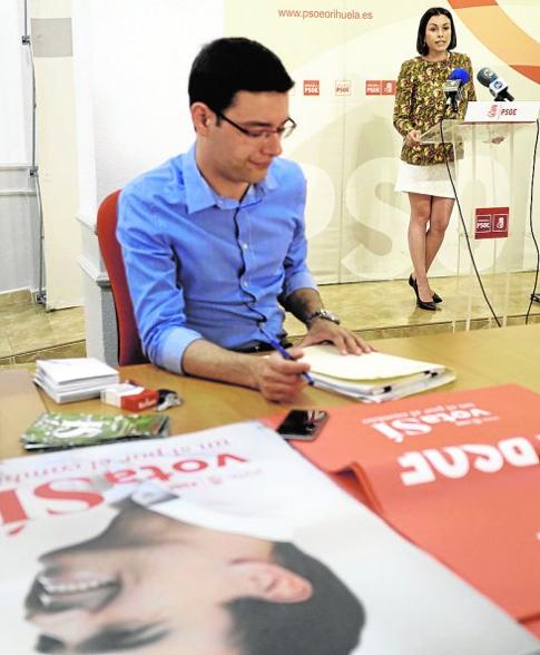 El PSOE dice que «el principal problema de Orihuela se llama Emilio Bascuñana»