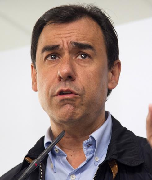 Maíllo advierte de que votar a C's es «dispersar»