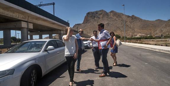 El Consell busca mejorar las conexiones de la comarca con líneas de transporte de viajeros