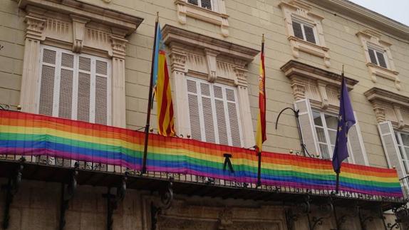 Cambiemos lleva al Pleno una moción de apoyo al colectivo LGTB