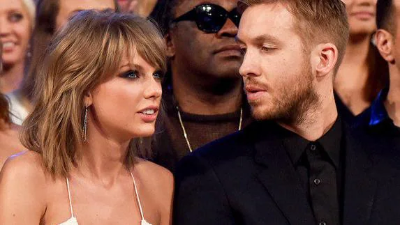 Calvin Harris olvida a Taylor Swift con otra chica