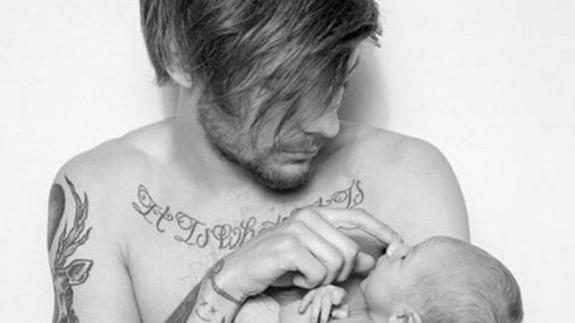 Louis Tomlinson, de One Direction, quiere prohibir a Briana publicar fotos de Freddie