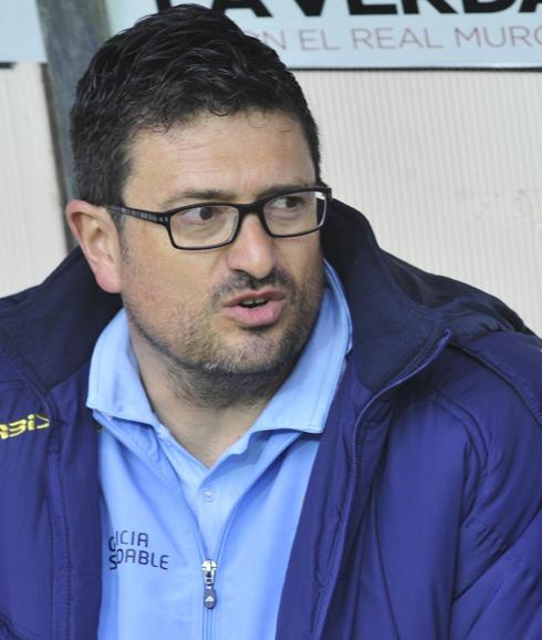 Iñaki Alonso, ¿nuevo entrenador de La Hoya?