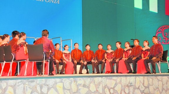 Voces de oro filipinas abren las habaneras