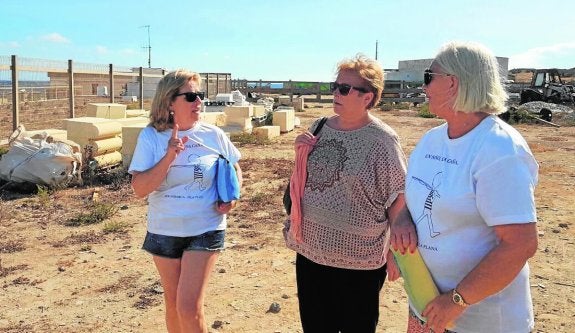 El Ayuntamiento estudia vender sus parcelas en la isla de Tabarca