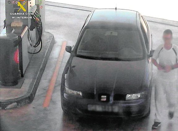 Detienen al presunto autor de varios robos en estancos de la Vega Baja