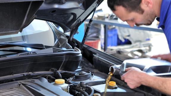 Consejos para tener el coche a punto estas vacaciones