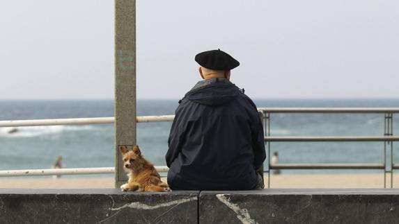 La pensión media alcanza los 832 € en la Comunitat