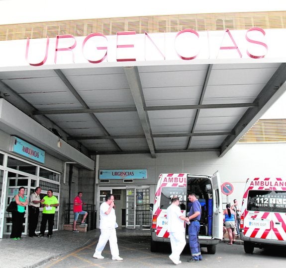 La plataforma sanitaria pedirá en el juzgado la reapertura del Rosell