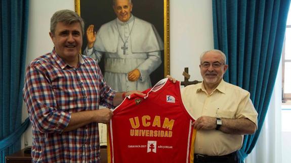 Quintana aterriza en Murcia para «seguir soñando»