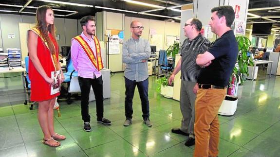 La Fiesta visita 'La Verdad'