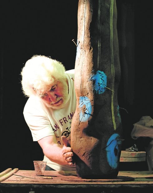 Gabarrón llena de color Cannes