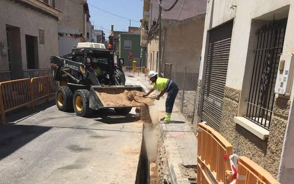 Renovación de redes en Catral